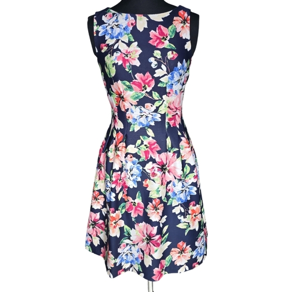 Vince Camuto Navy Floral Fit & Flare Mini Dress Size 0 Pockets Feminine Chic - Picture 5 of 11